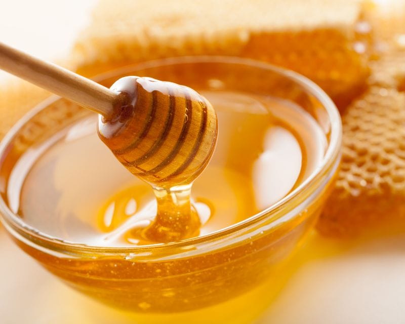 Cách làm đẹp da mặt tự nhiên bằng mật ong