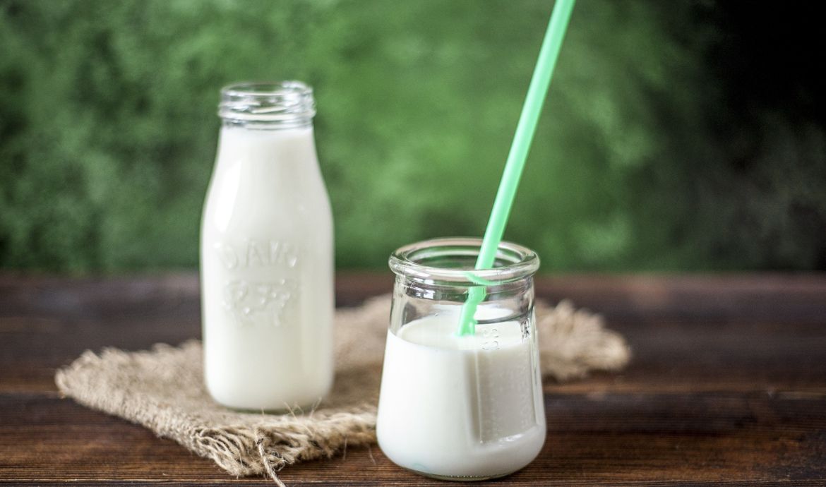 sữa bổ não cho trẻ em và người già