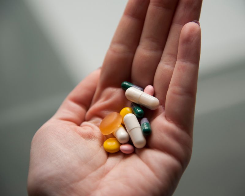 Clorpheniramin 4mg Trẻ Em: Khuyến Cáo Sử Dụng Cho Trẻ Mẹ Cần Biết 5 Clorpheniramin 4mg có gây nghiện không?