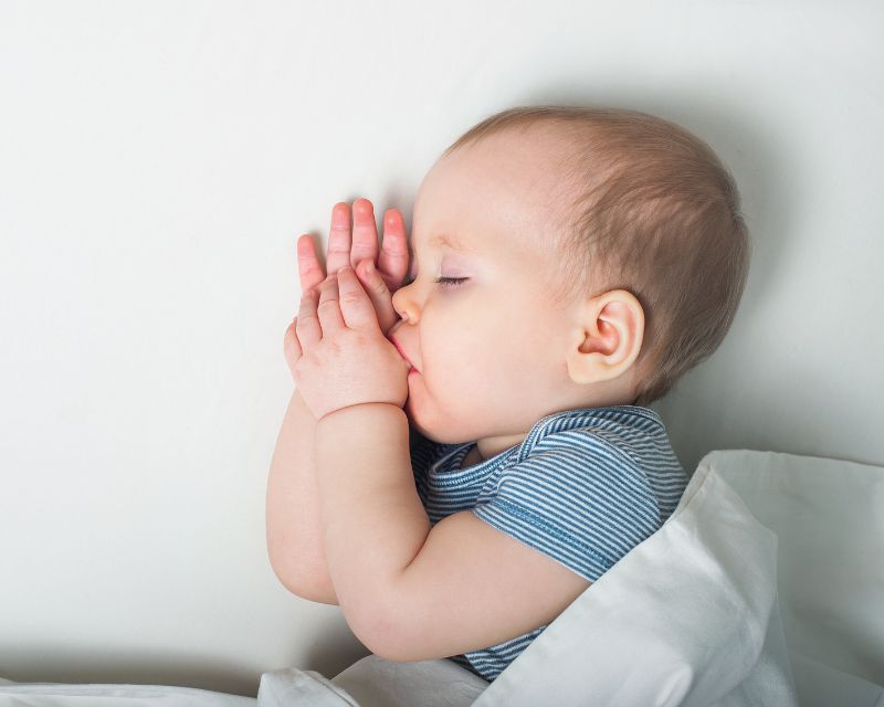 Nhận Biết Hình Ảnh Thóp Trẻ Sơ Sinh Bình Thường Bằng Mắt Thường 5 dấu hiệu nhận biết thóp trẻ sơ sinh bất thường