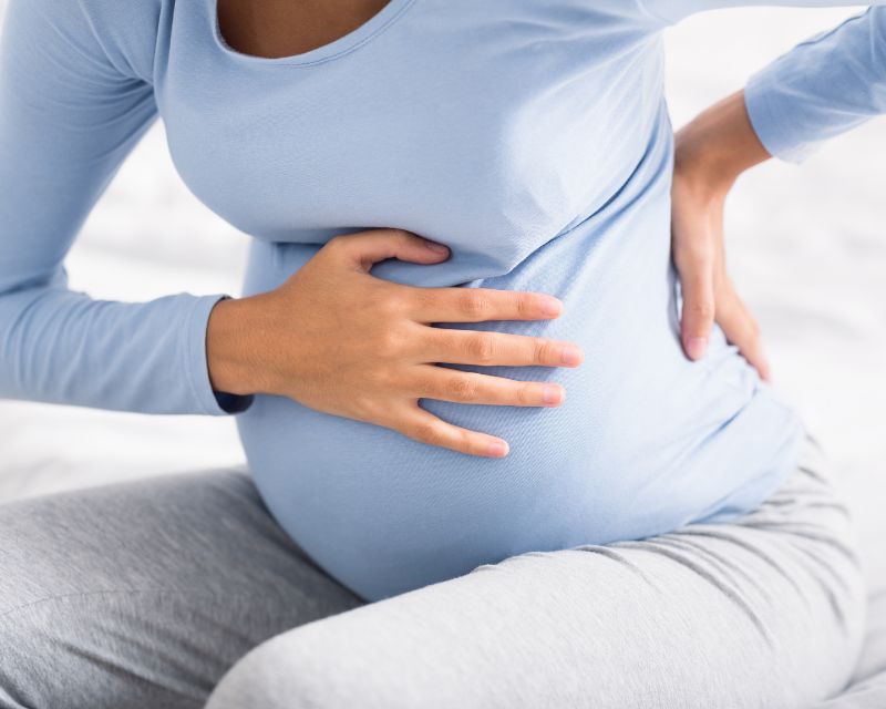 Tại Sao Bà Bầu Đau Bụng Trên Gần Ức - Khi Nào Nên Đi Khám 2 Tại sao bà bầu bị đau bụng trên gần ức?