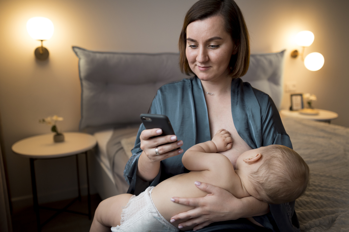Nuôi con thời 4.0: Top app theo dõi trẻ sơ sinh giúp ba mẹ “nhàn tênh” trong năm đầu đời